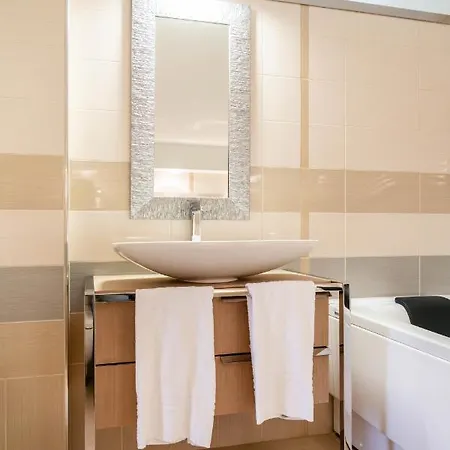Apartament Mari Luxury Accomodation